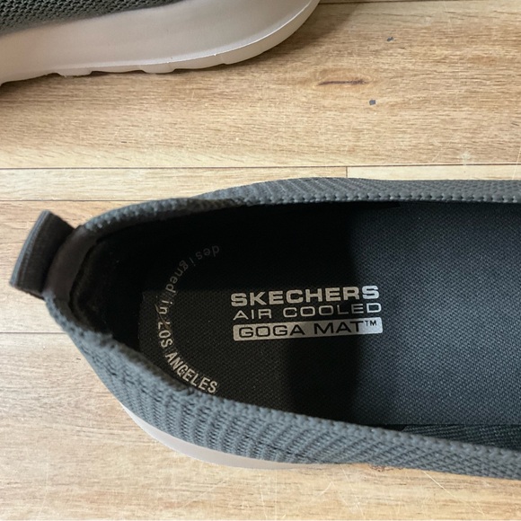 New! Men’s Skechers Go Walk Max Modulating Shoes Sneakers Grey 11.5 Slip On - Picture 8 of 12